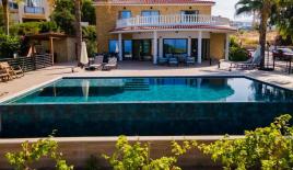 Villa for 2 000 000 euro in Paphos, Cyprus