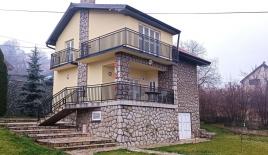 Дом за 125 000 евро в Тополе, Сербия