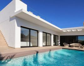 Chalet for 491 600 euro in Ciudad Quesada, Spain