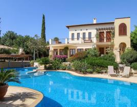 Villa for 2 850 000 euro in Paphos, Cyprus