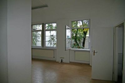 Офис во Франкфурте-на-Майне, Германия, 98 м2 - фото 2