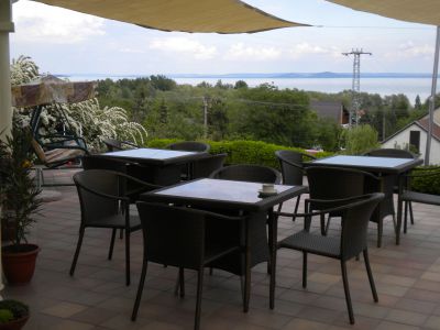 Дом Balaton-Hévíz, Венгрия, 400 м2 - фото 4