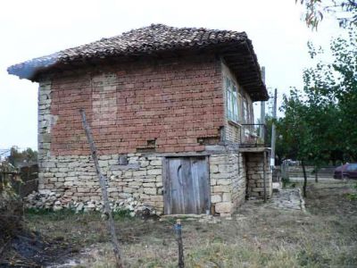 Дом в Шумене, Болгария, 1350 м2 - фото 2