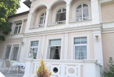 Особняк в земле Рейнланд-Пфальц, Германия, 320 м2 - фото 2