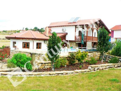 Дом в Велико Тырново, Болгария, 260 м2 - фото 1