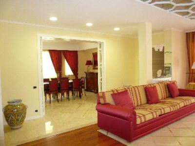 Дом в Риме, Италия, 700 м2 - фото 5