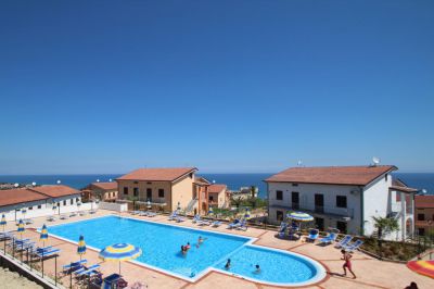Квартира в Козенце, Италия, 110 м2 - фото 1