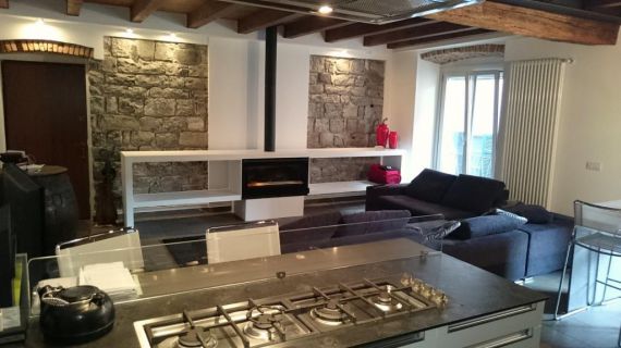 Апартаменты у озера Комо, Италия, 85 м2 - фото 1