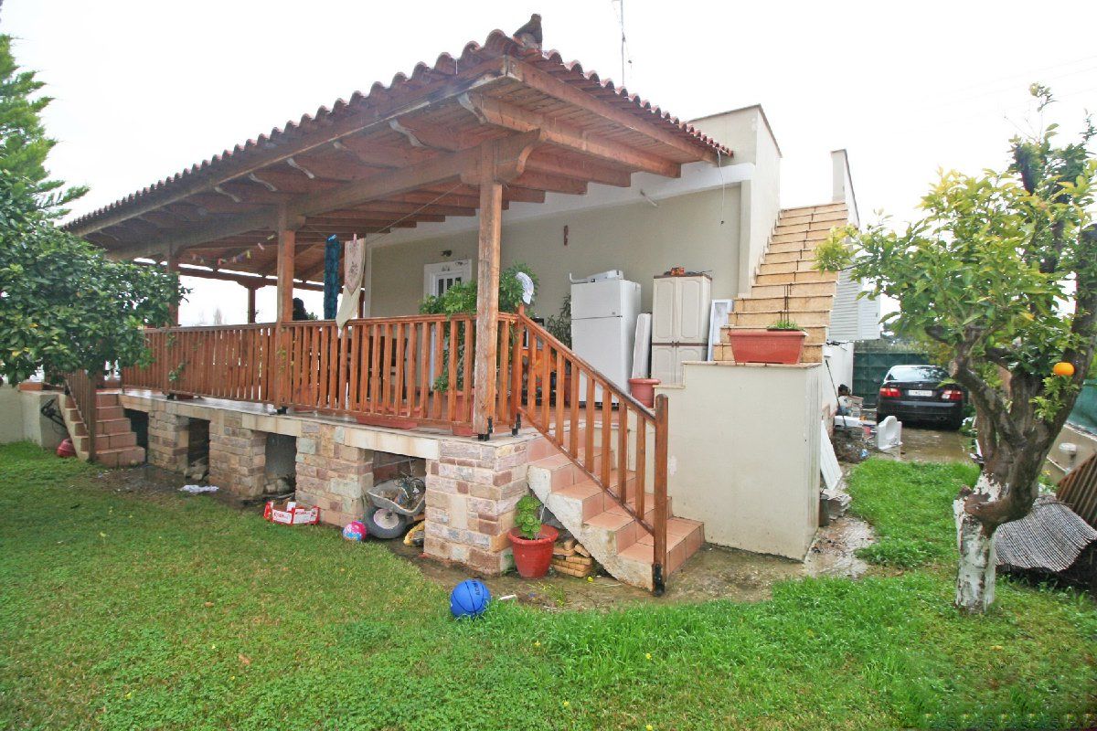 Коттедж в Афинах, Греция, 85 м2 - фото 1