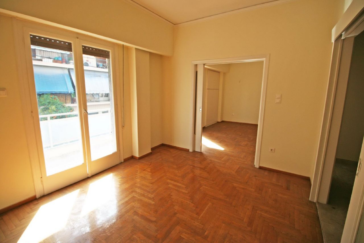 Квартира в Афинах, Греция, 70 м2 - фото 1