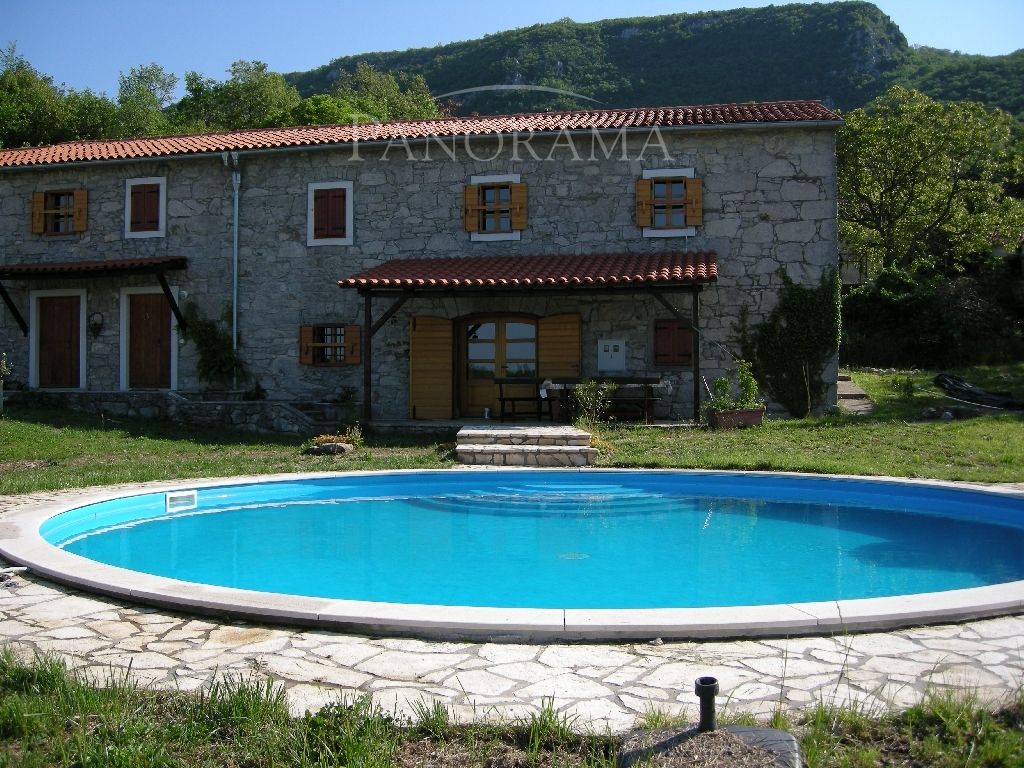 Дом в Бузете, Хорватия, 280 м2 - фото 1
