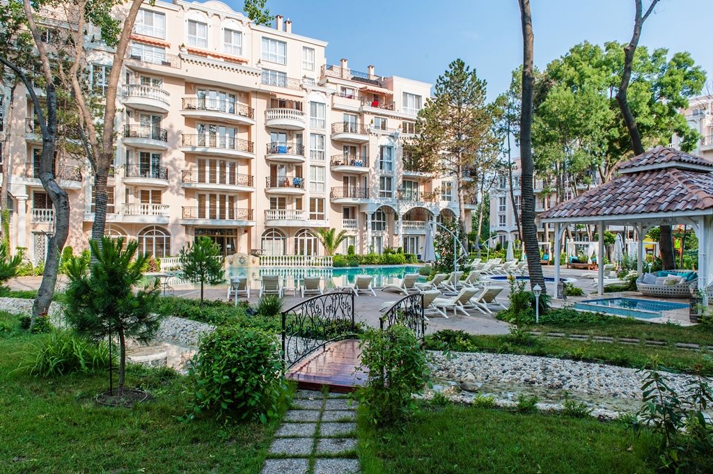 Апартаменты в Бургасской области, Болгария, 51 м2 - фото 1