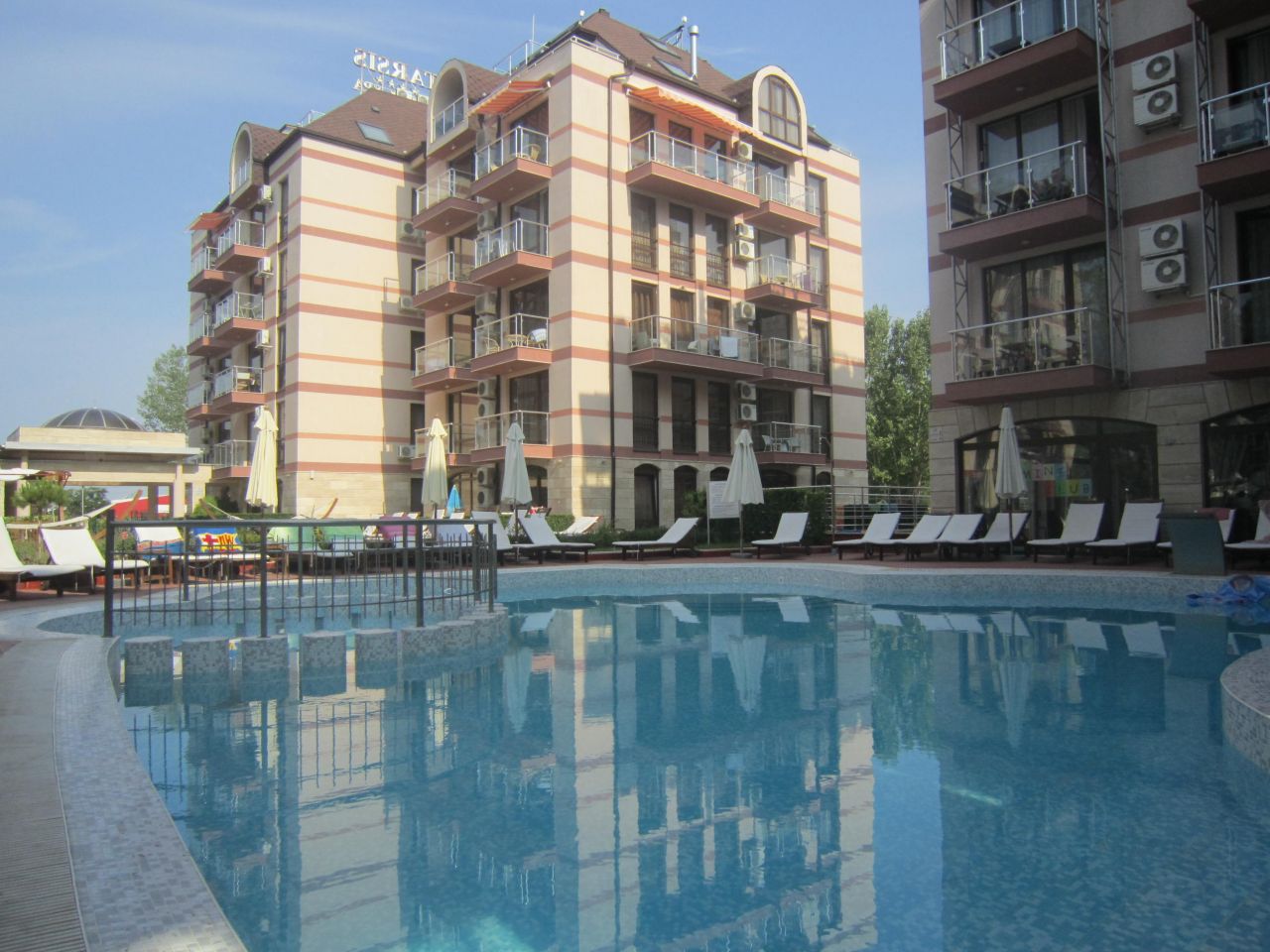 Апартаменты на Солнечном берегу, Болгария, 87.82 м2 - фото 1
