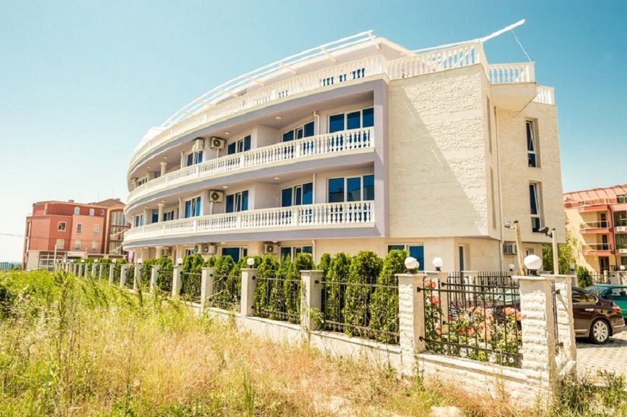 Квартира в Несебре, Болгария, 66.18 м2 - фото 1