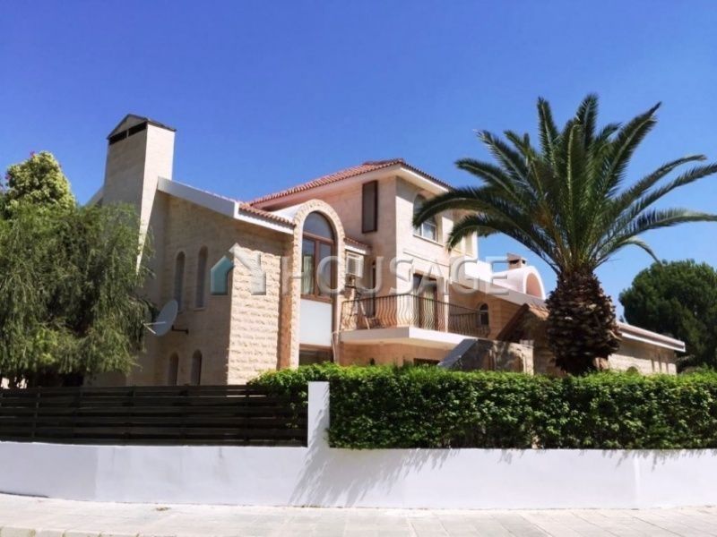 Вилла в Никосии, Кипр, 650 м2 - фото 1
