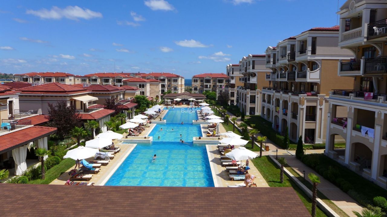 Апартаменты в Созополе, Болгария, 80.68 м2 - фото 1