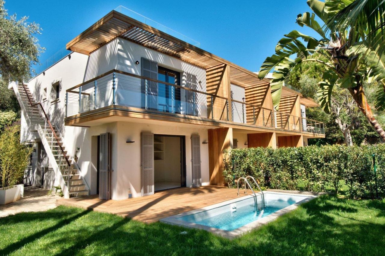 Апартаменты в Сен-Жан-Кап-Ферра, Франция, 80 м2 - фото 1