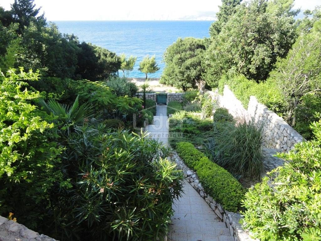Дом в Цриквенице, Хорватия, 240 м2 - фото 1