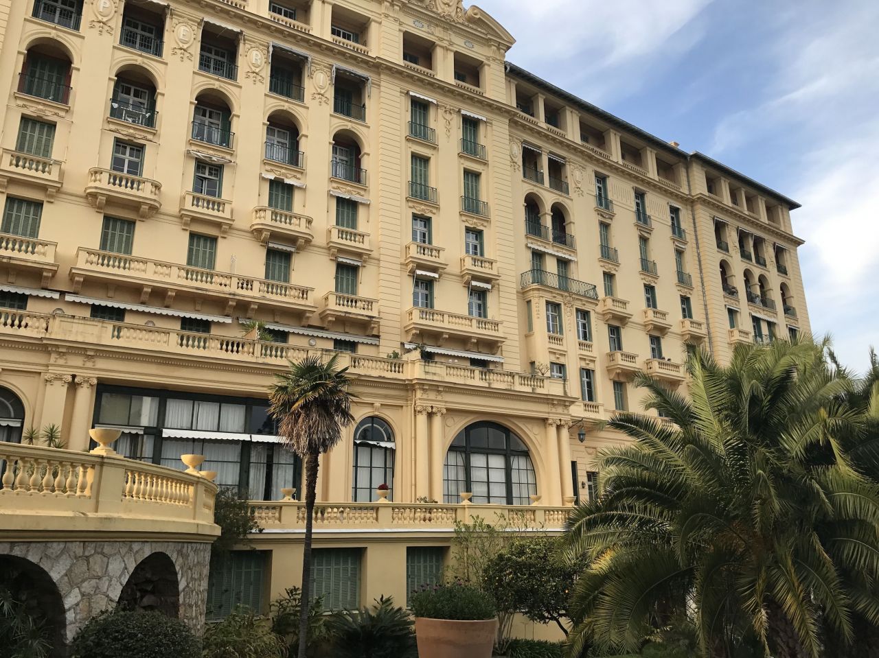 Апартаменты в Ментоне, Франция, 75 м2 - фото 1