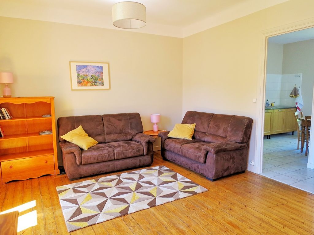 Квартира в землях Луары, Франция, 80 м2 - фото 1
