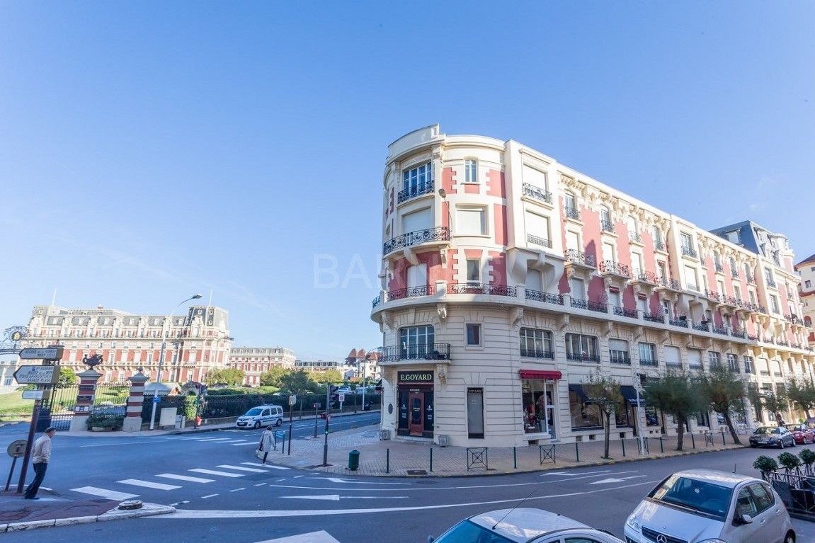 Квартира в Биаррице, Франция, 180 м2 - фото 1