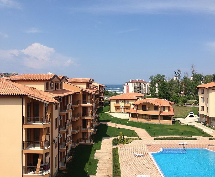 Квартира в Царево, Болгария, 40 м2 - фото 1