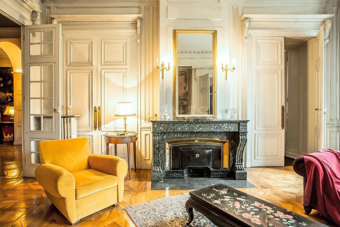 Квартира в Лионе, Франция, 331 м2 - фото 1
