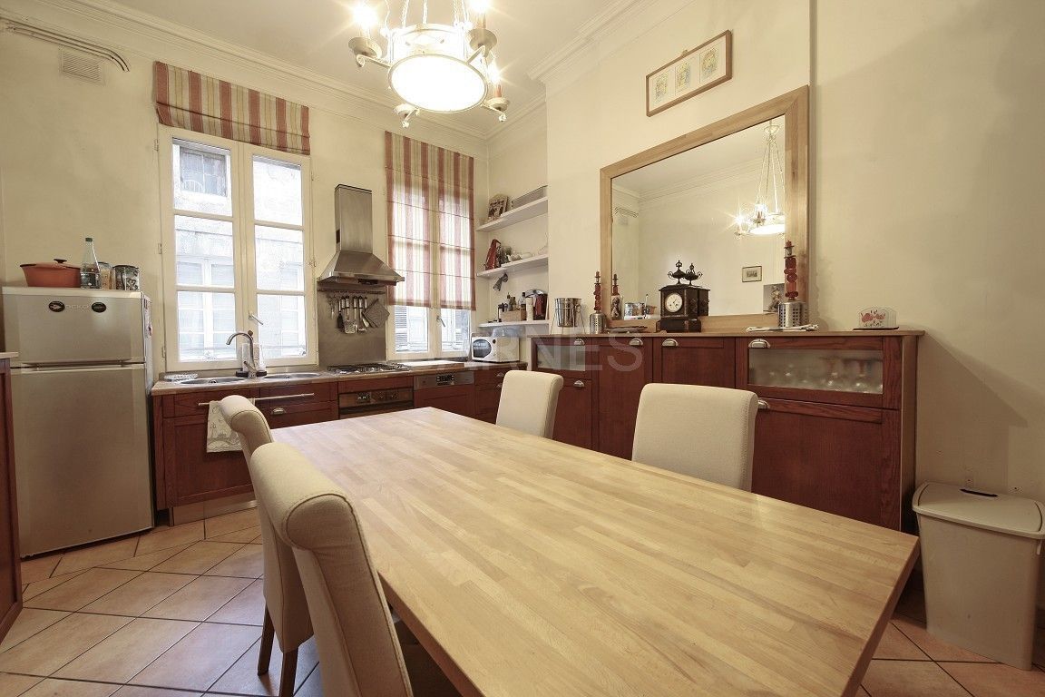 Квартира в Бордо, Франция, 180 м2 - фото 1