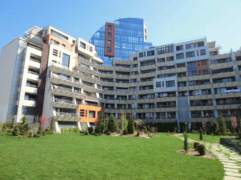 Квартира в Софии, Болгария, 100 м2 - фото 1