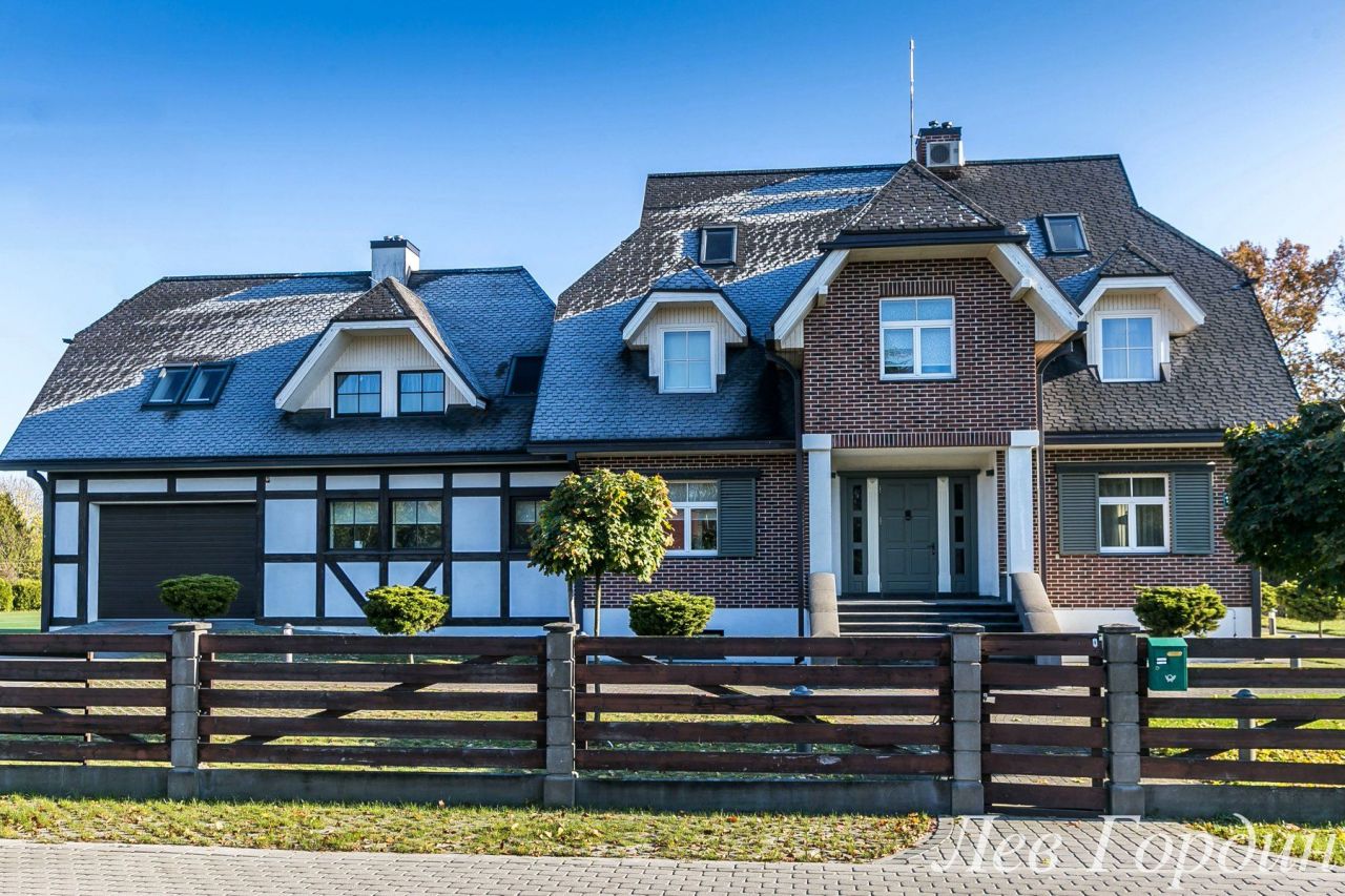 Вилла в Риге, Латвия, 430 м2 - фото 1