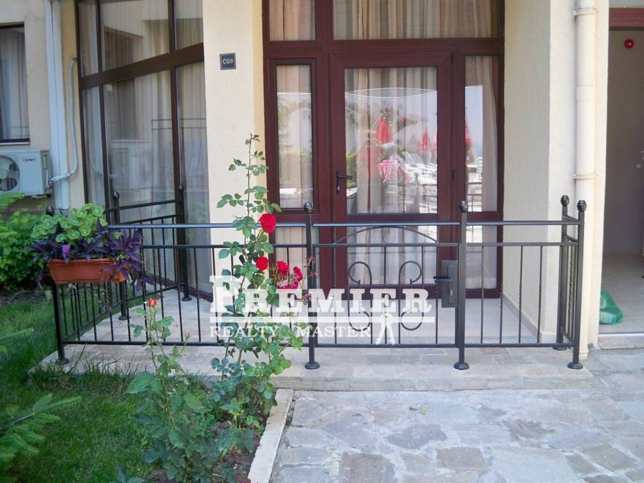 Квартира на Солнечном берегу, Болгария, 58 м2 - фото 1