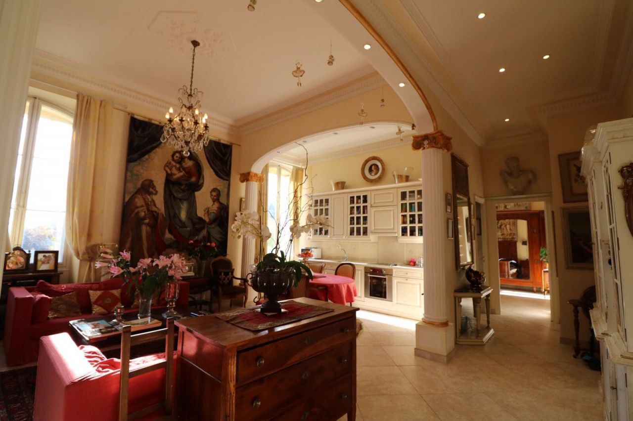 Апартаменты в Каннах, Франция, 115 м2 - фото 1