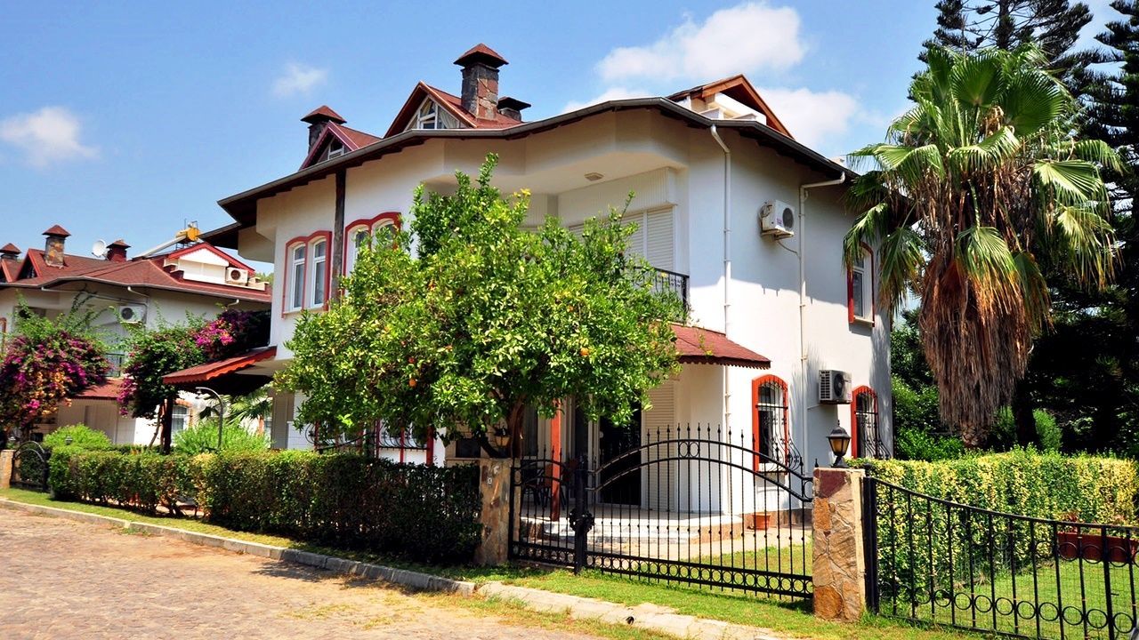 Вилла в Аланье, Турция, 250 м2 - фото 1