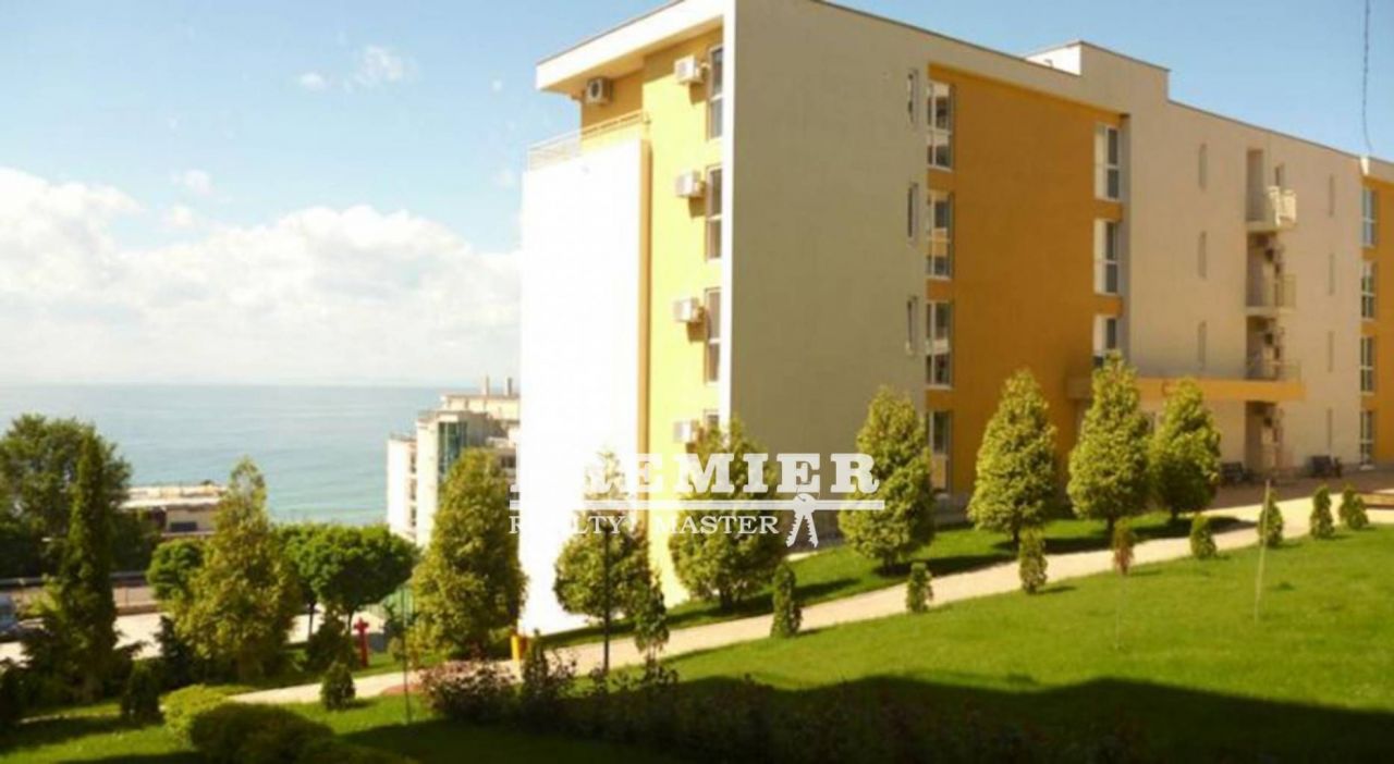 Квартира в Святом Власе, Болгария, 63 м2 - фото 1