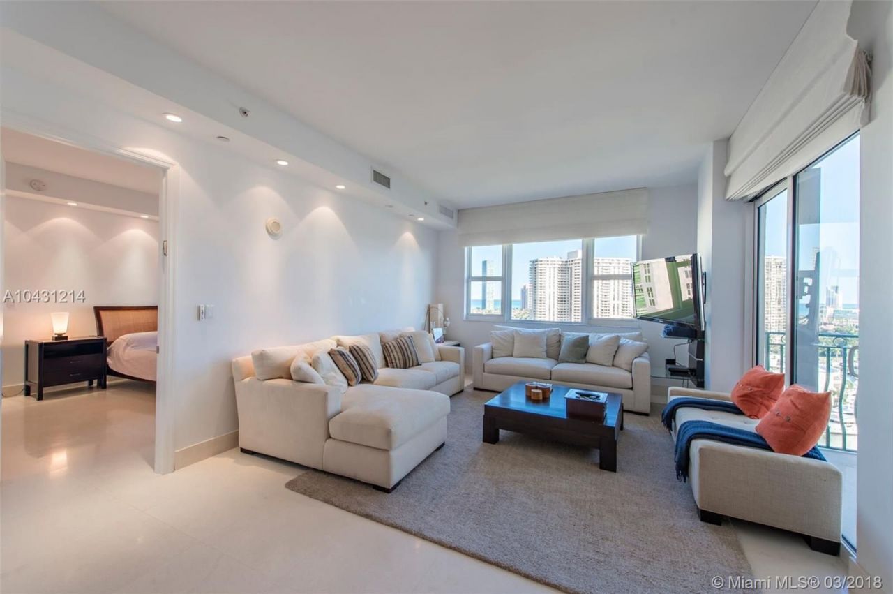 Квартира в Майами, США, 160 м2 - фото 11