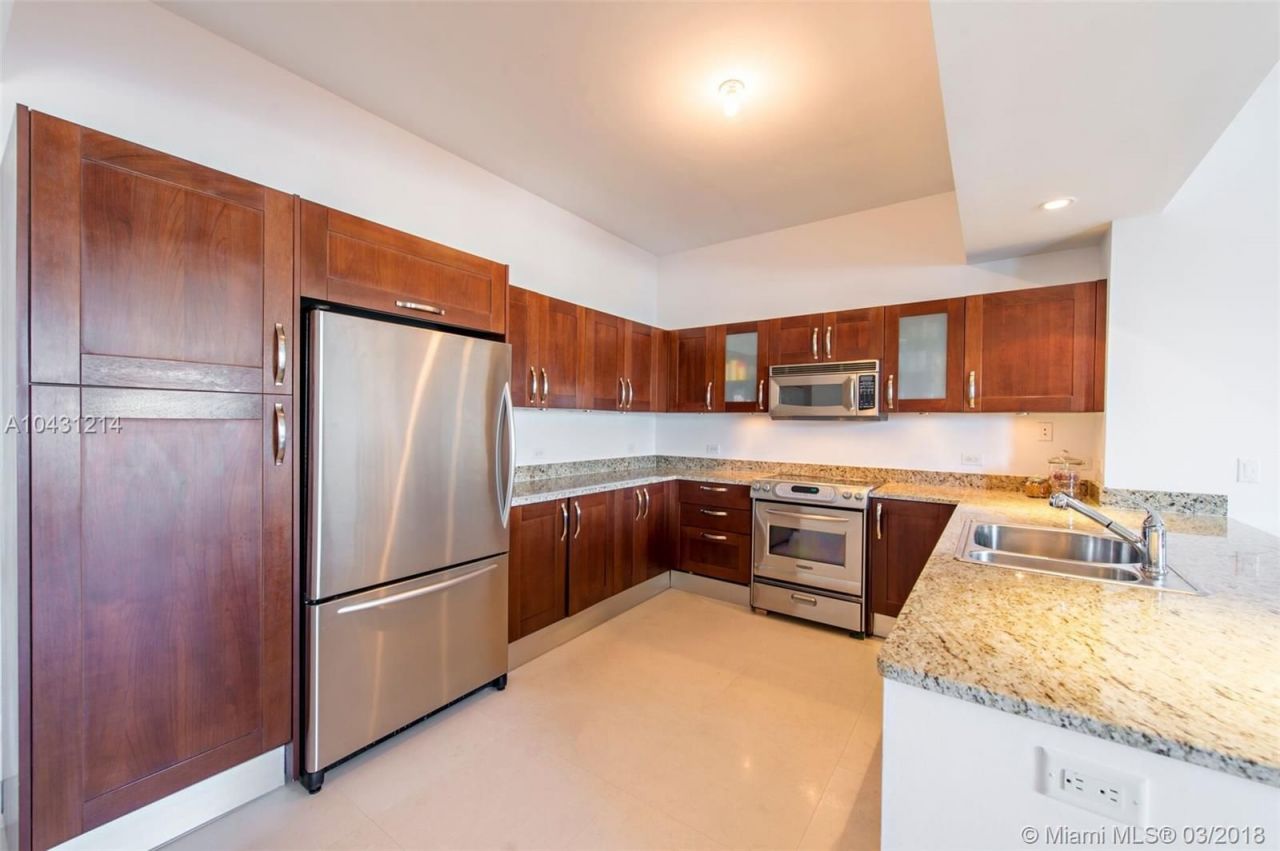 Квартира в Майами, США, 160 м2 - фото 4
