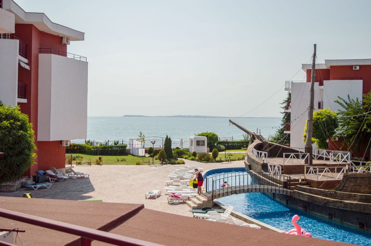 Апартаменты в Елените, Болгария, 114 м2 - фото 2