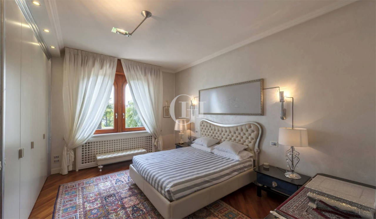 Вилла у озера Гарда, Италия, 990 м2 - фото 14