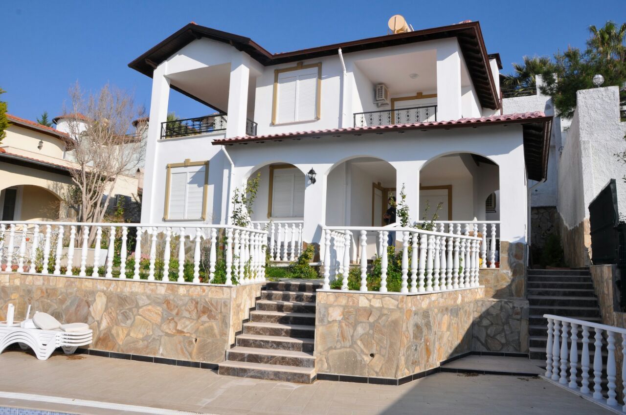 Вилла в Аланье, Турция, 250 м2 - фото 1