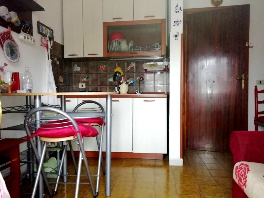 Квартира в Скалее, Италия, 30 м2 - фото 1