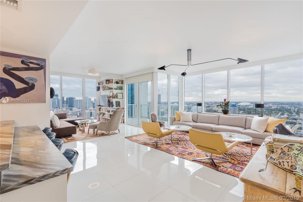 Квартира в Майами, США, 110 м2 - фото 1