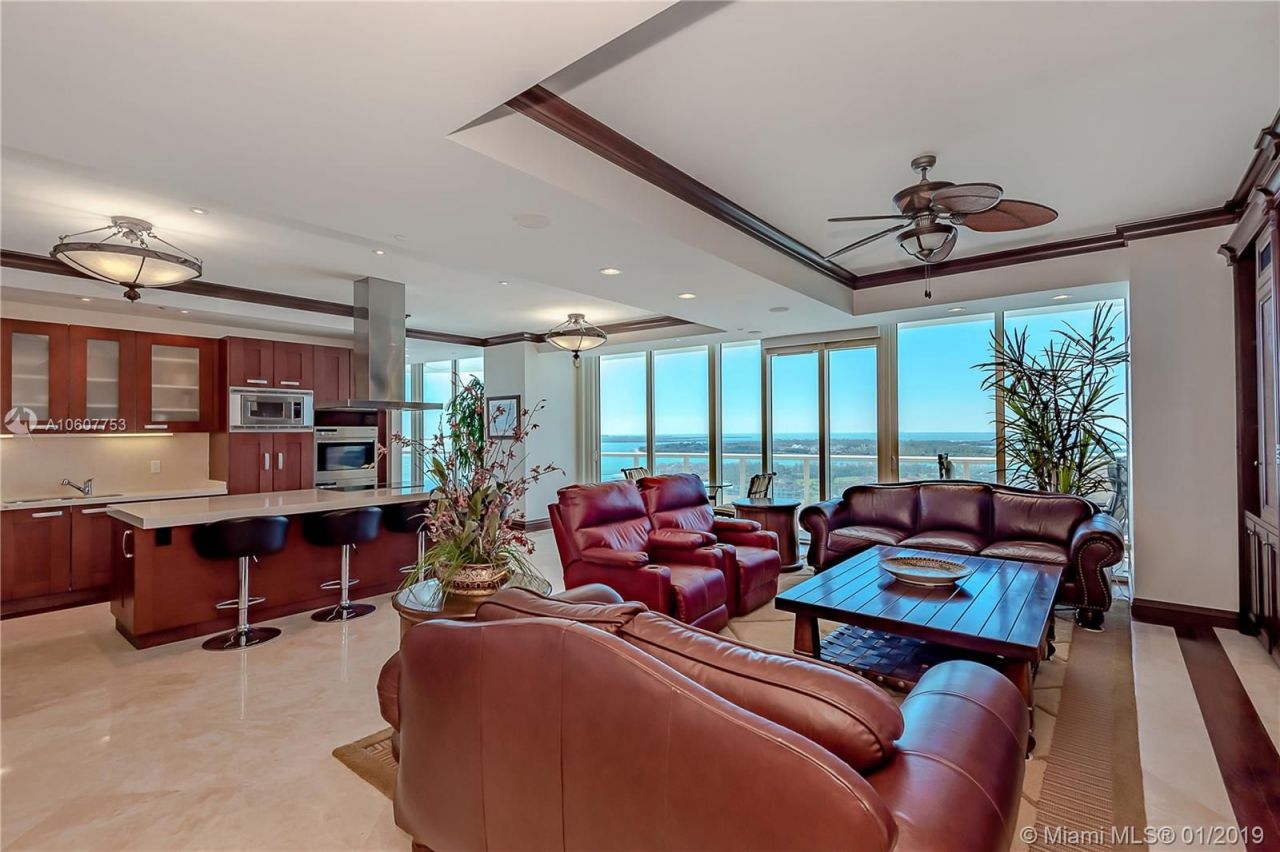 Квартира в Майами, США, 470 м2 - фото 10
