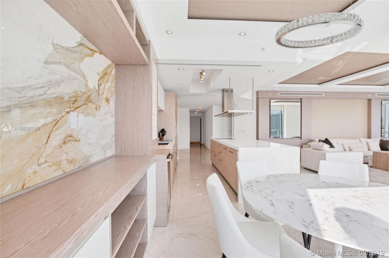 Квартира в Майами, США, 250 м2 - фото 13
