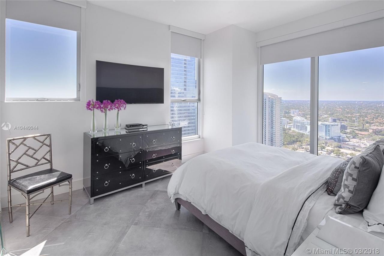 Квартира в Майами, США, 220 м2 - фото 4