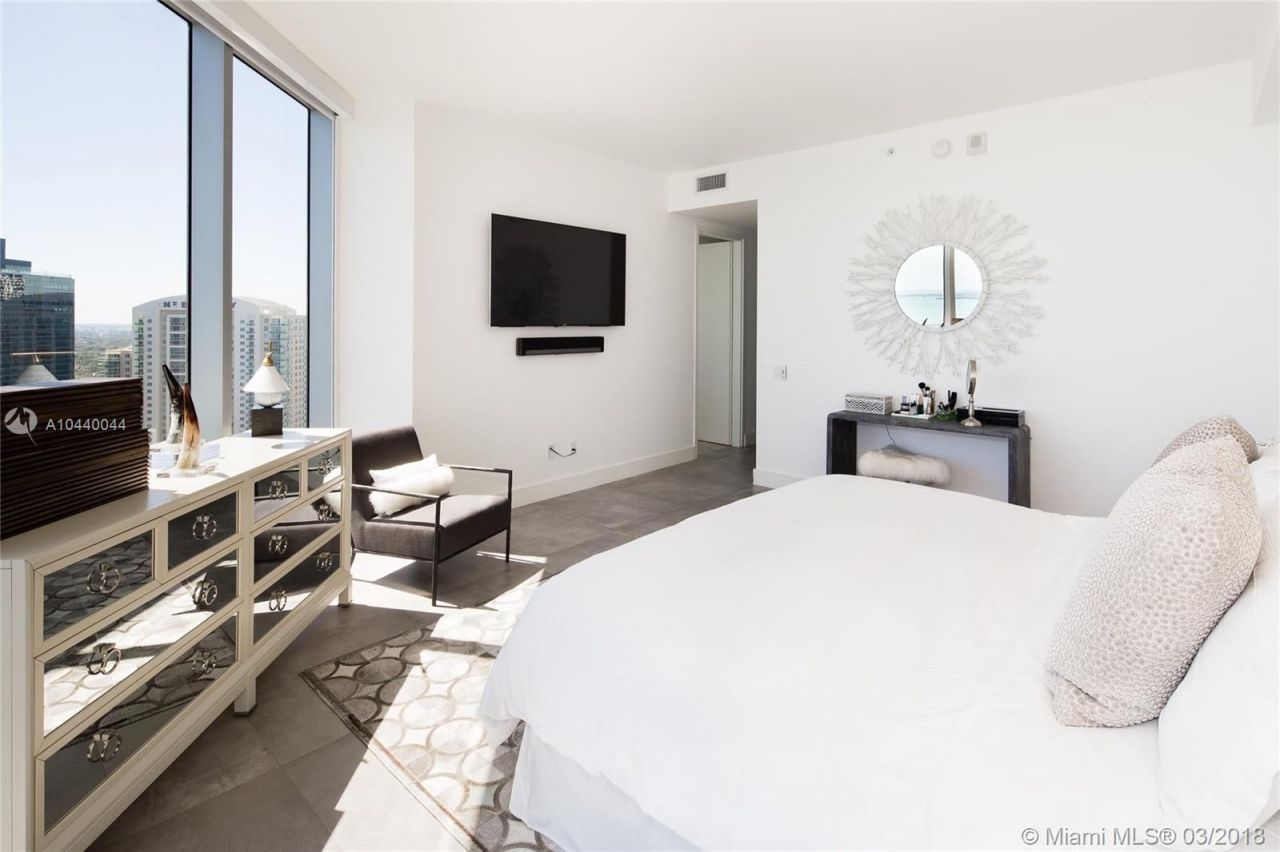 Квартира в Майами, США, 220 м2 - фото 6