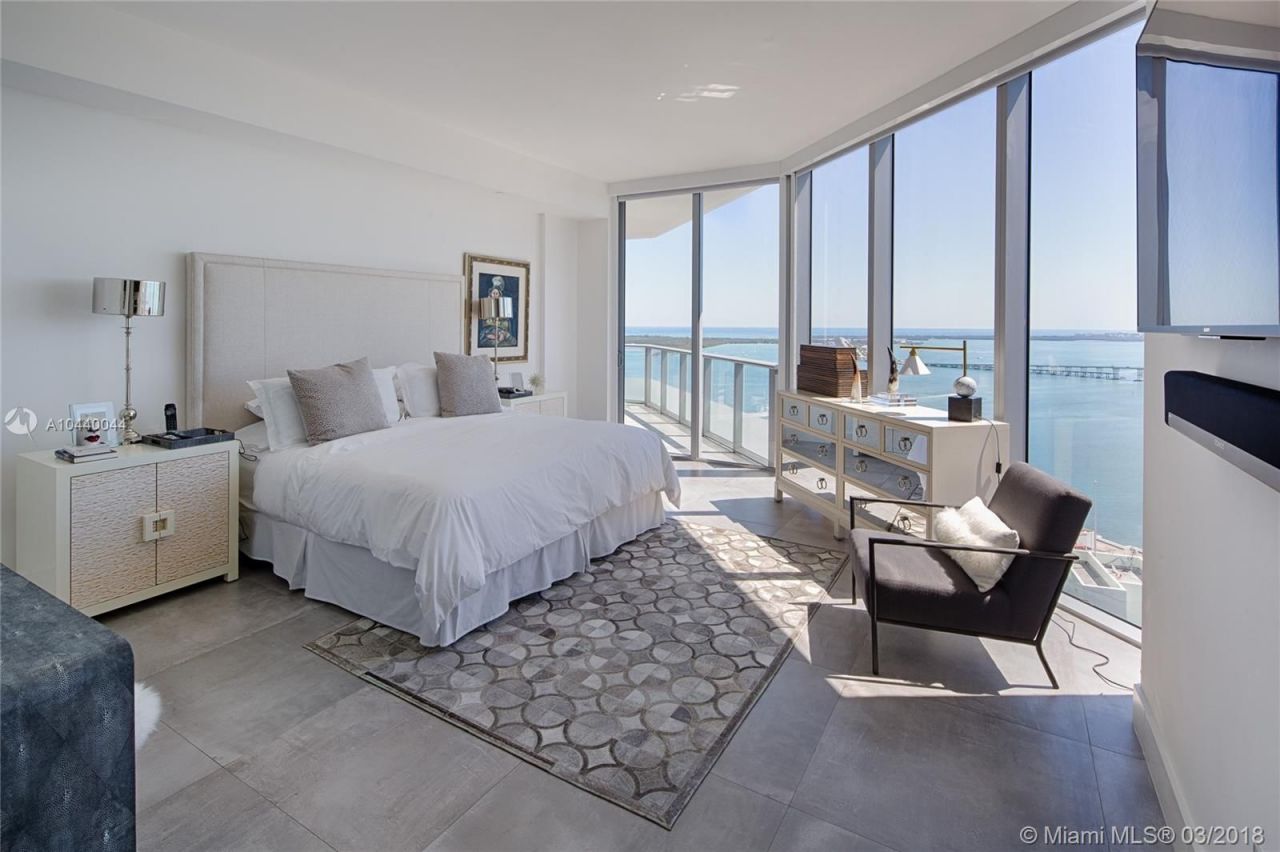 Квартира в Майами, США, 220 м2 - фото 7