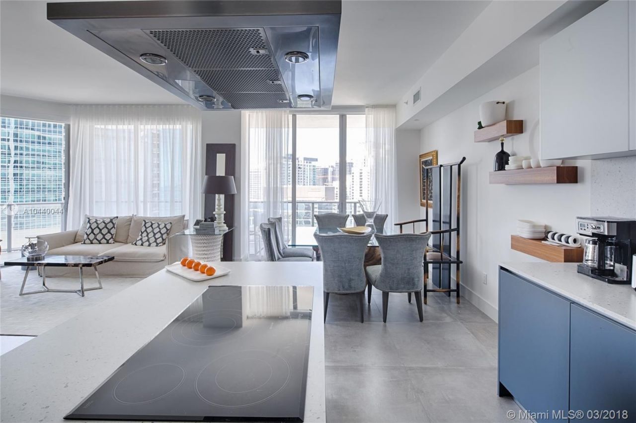 Квартира в Майами, США, 220 м2 - фото 10