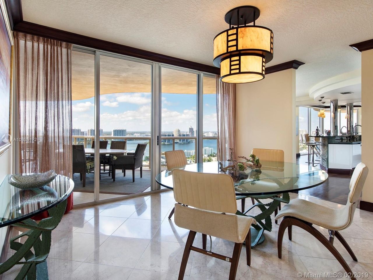 Квартира в Майами, США, 450 м2 - фото 17