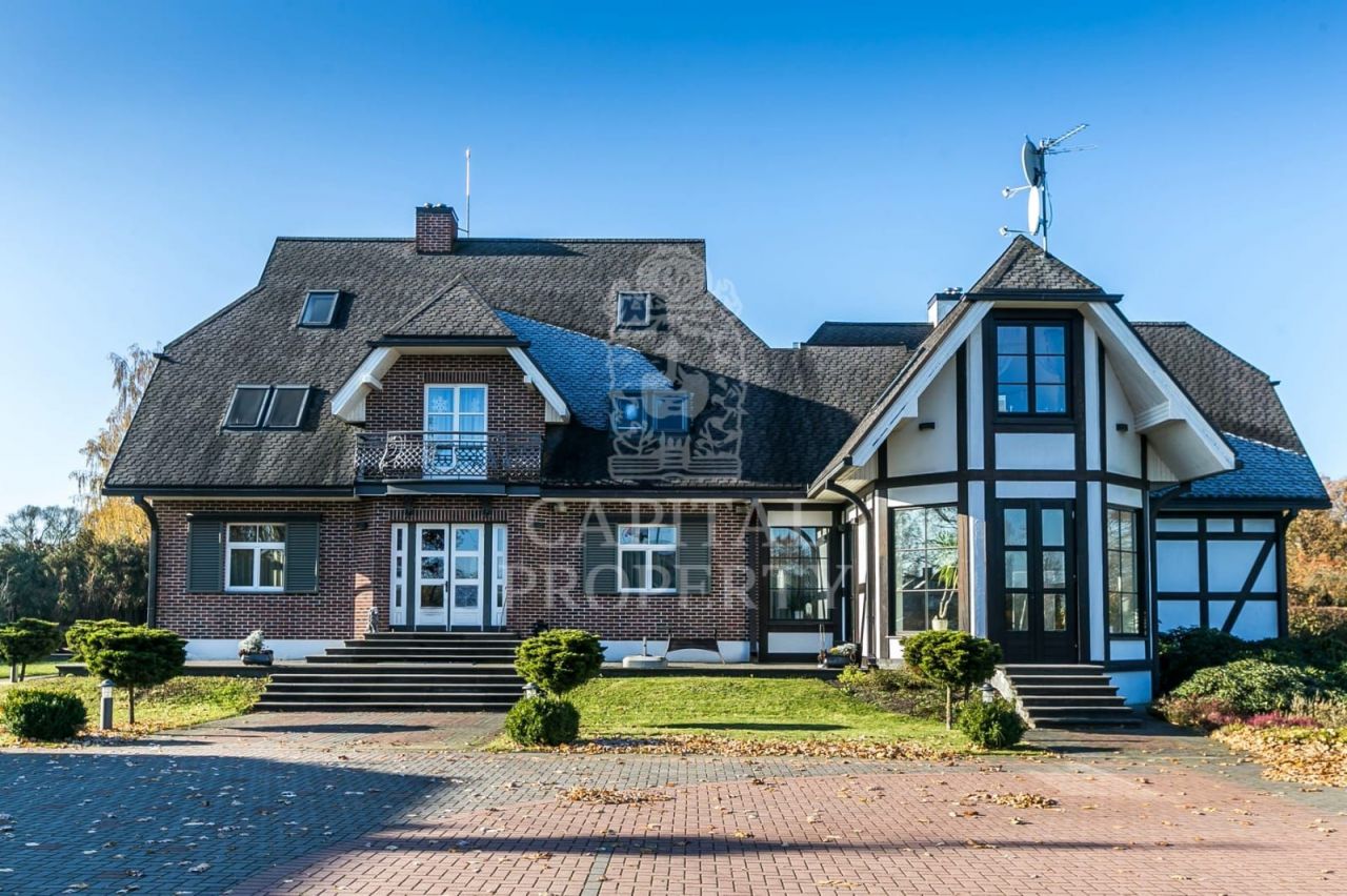 Дом в Марупе, Латвия, 470 м2 - фото 1