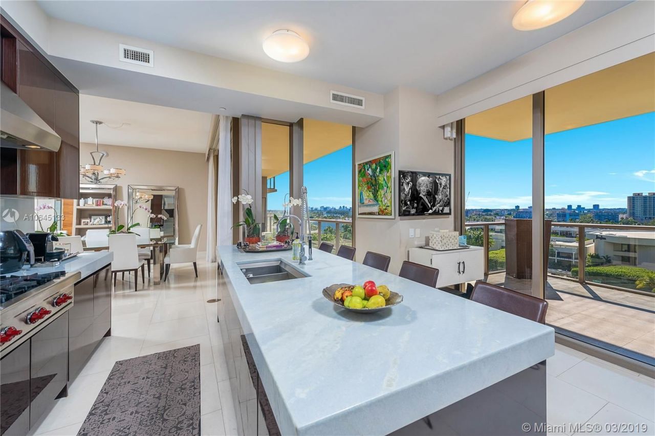 Квартира в Майами, США, 260 м2 - фото 14